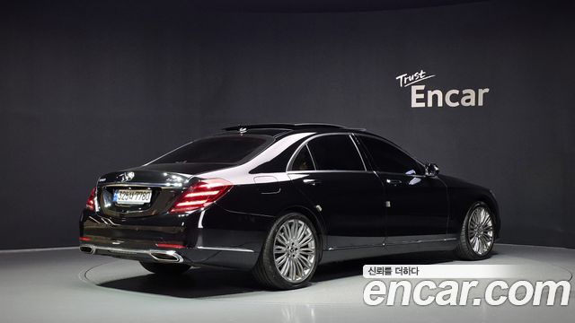 Mercedes-Benz S-Class 2019 — photo 2