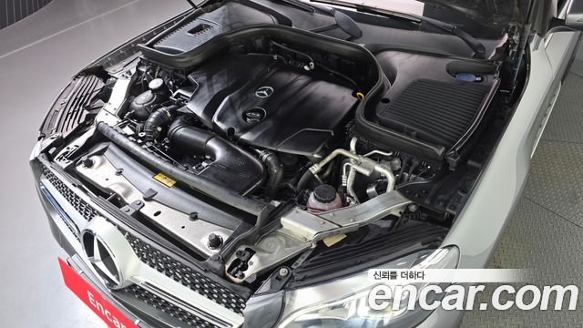 Mercedes-Benz GLC-Class 2018 — photo 6