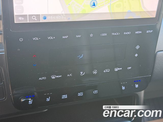 Hyundai Staria 2022 — photo 14