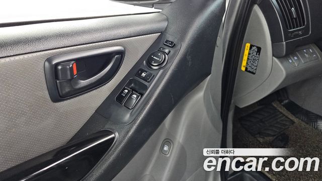Hyundai Starex 2018 — photo 29