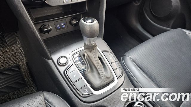 Hyundai Kona 2018 — photo 12