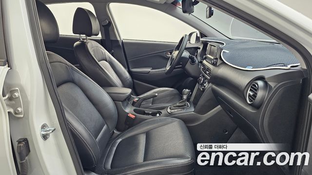 Hyundai Kona 2018 — photo 16