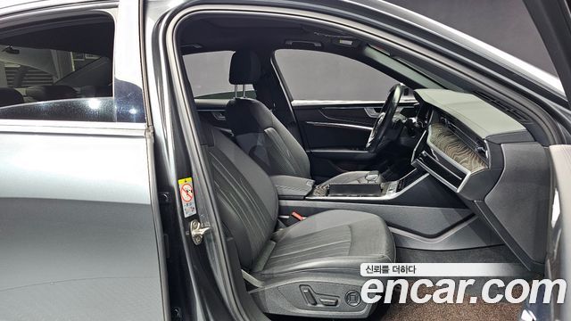 Audi A6 2020 — photo 12