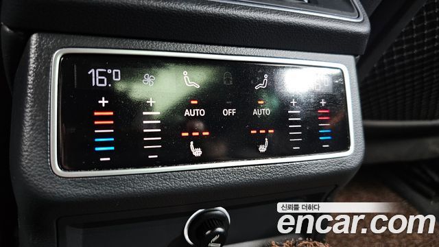 Audi A6 2020 — photo 19