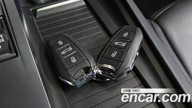 Peugeot 408 2024 — photo 21
