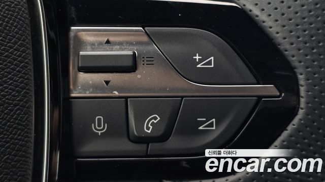 Peugeot 408 2024 — photo 28