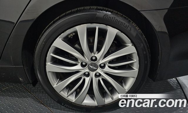 Genesis G80 2018 — photo 7