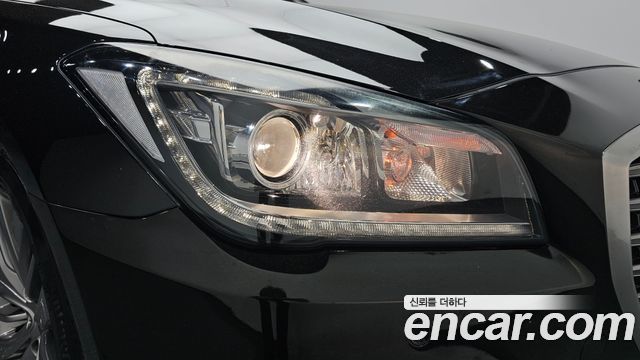 Genesis G80 2018 — photo 8