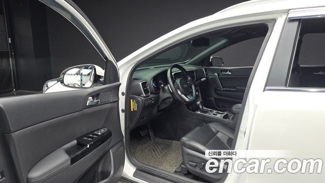 Kia Sportage 2019 — photo 10
