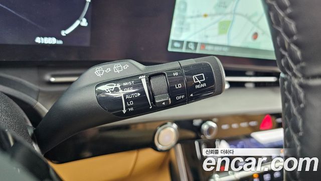 Kia Canival 2023 — photo 29