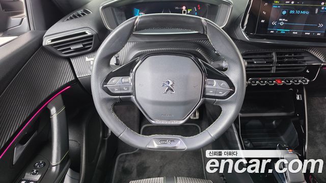 Peugeot 2008 2022 — photo 20