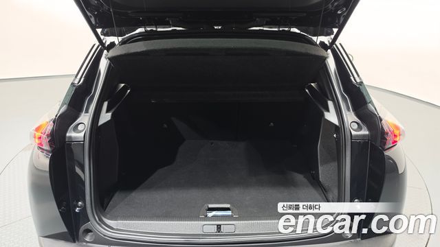 Peugeot 2008 2022 — photo 23