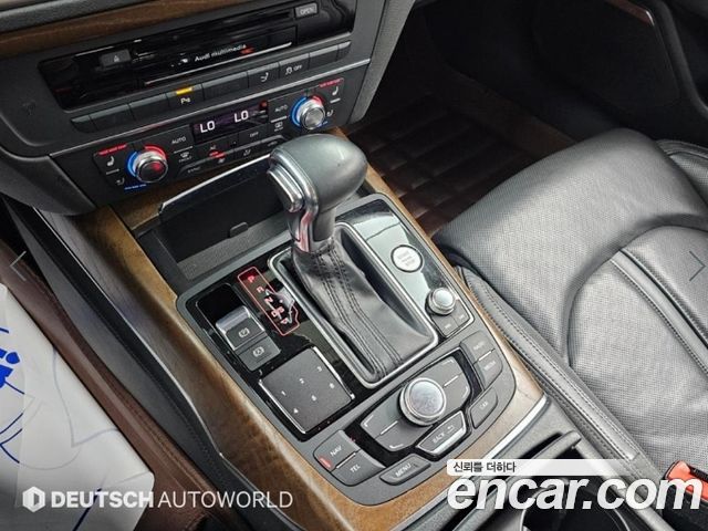 Audi A7 2012 — photo 9