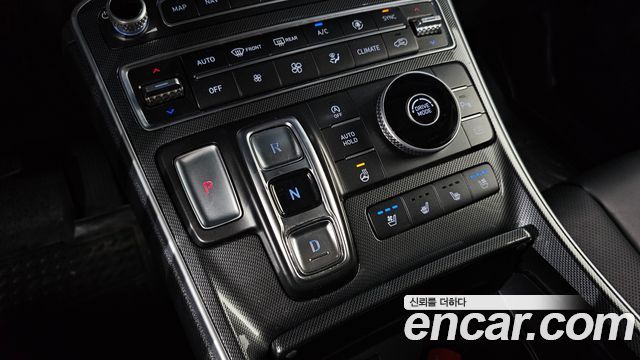 Hyundai Santafe 2021 — photo 9