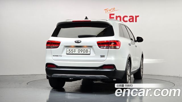 Kia Sorento 2016 — photo 4