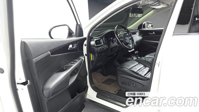 Kia Sorento 2016 — photo 10