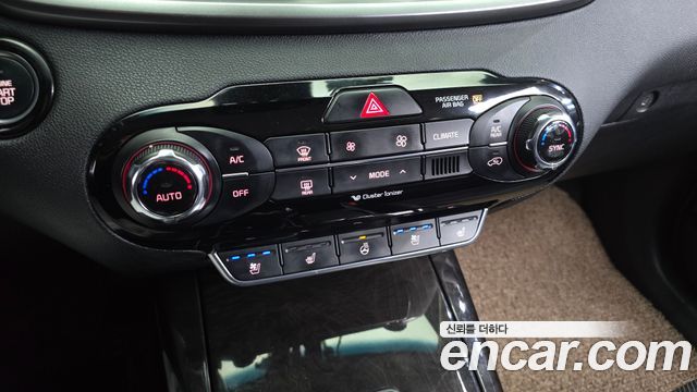 Kia Sorento 2016 — photo 18