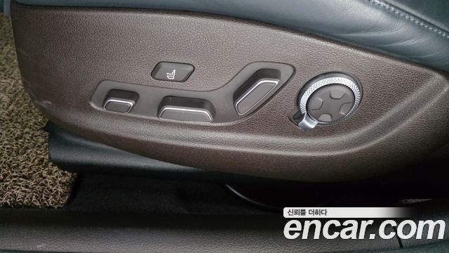 Genesis G80 2021 — photo 34