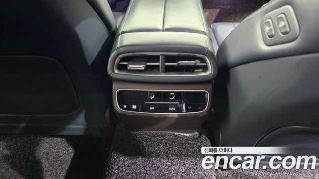 Genesis G80 2021 — photo 40