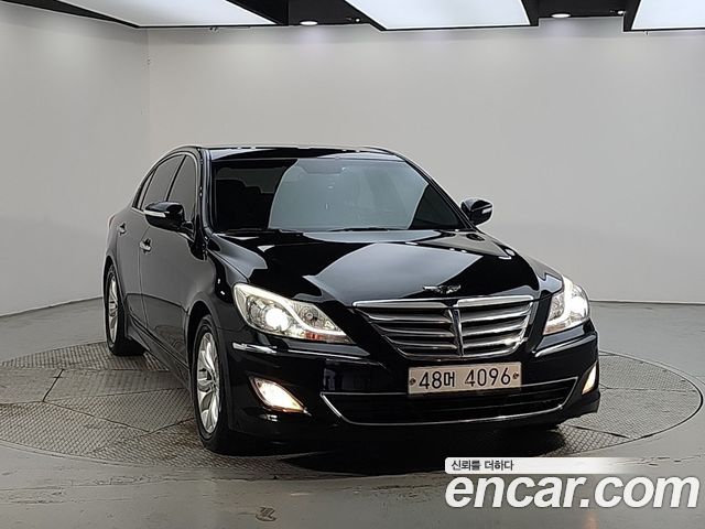 Hyundai Genesis 2013 — photo 2