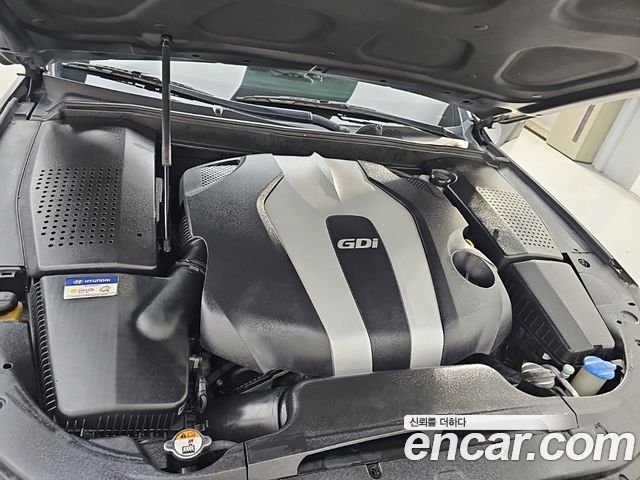 Hyundai Genesis 2013 — photo 6