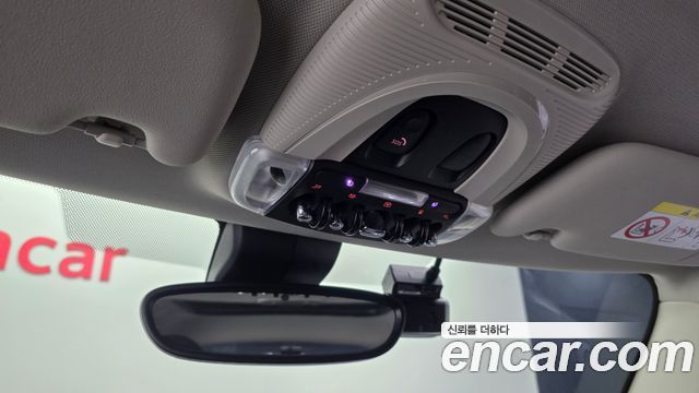 Mini Cooper 2022 — photo 27