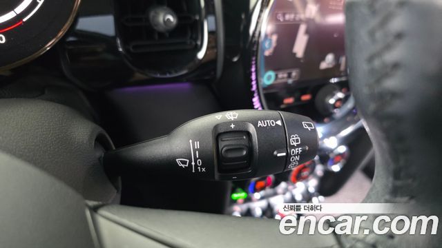 Mini Cooper 2022 — photo 37
