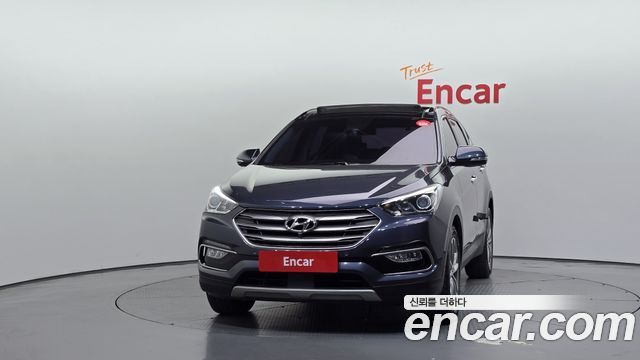 Hyundai Santafe 2016 — photo 3