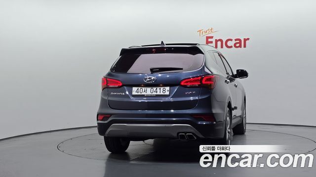 Hyundai Santafe 2016 — photo 4