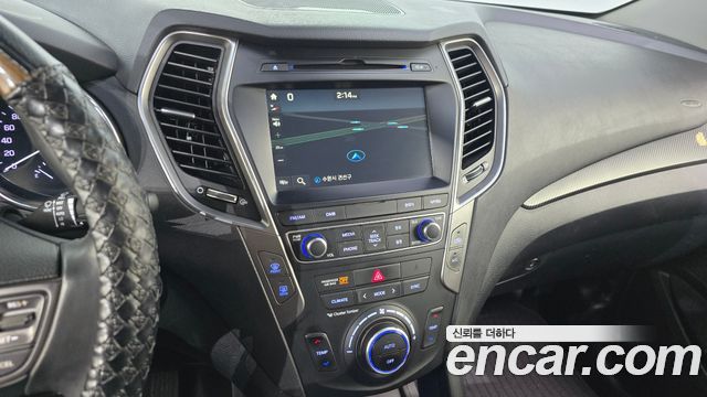 Hyundai Santafe 2016 — photo 12