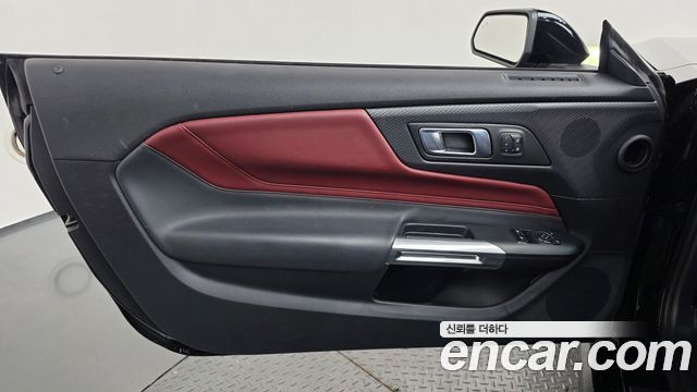 Ford Mustang 2024 — photo 14