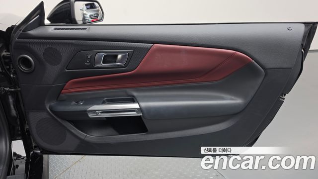 Ford Mustang 2024 — photo 15