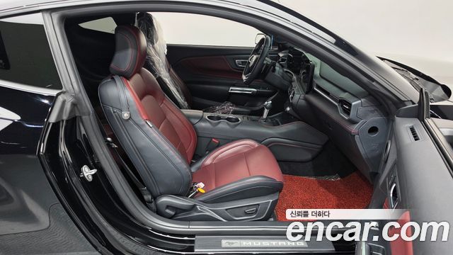 Ford Mustang 2024 — photo 16