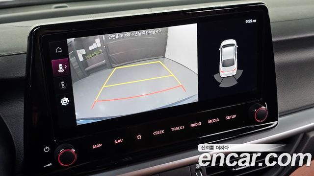 Kia K3 2023 — photo 21