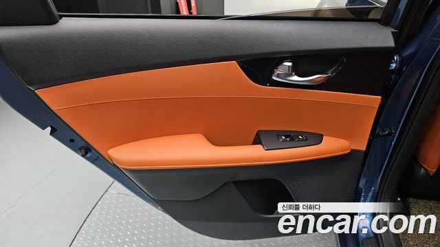 Kia K3 2023 — photo 15