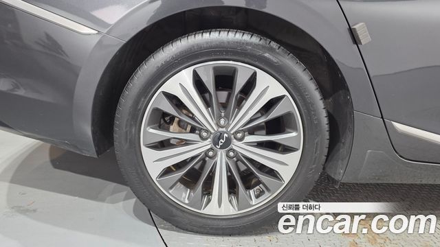 Kia K8 2022 — photo 5