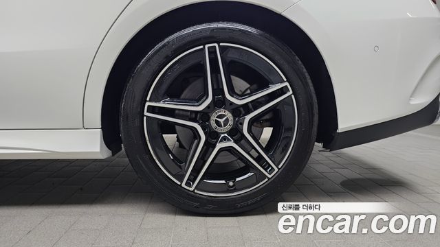 Mercedes-Benz CLA-Class 2020 — photo 7