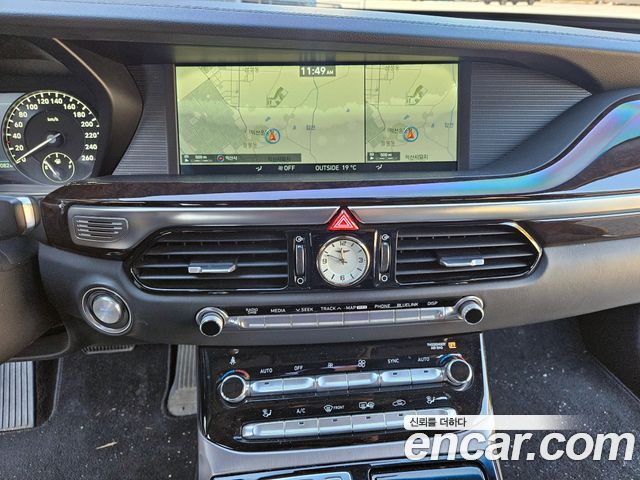 Genesis EQ900 2018 — photo 15