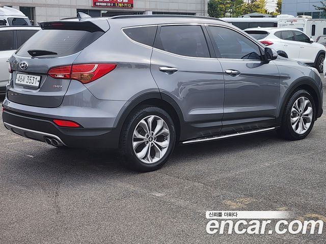 Hyundai Santafe 2015 — photo 2