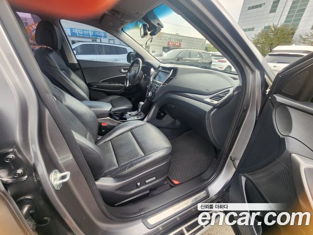 Hyundai Santafe 2015 — photo 11