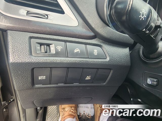 Hyundai Santafe 2015 — photo 18