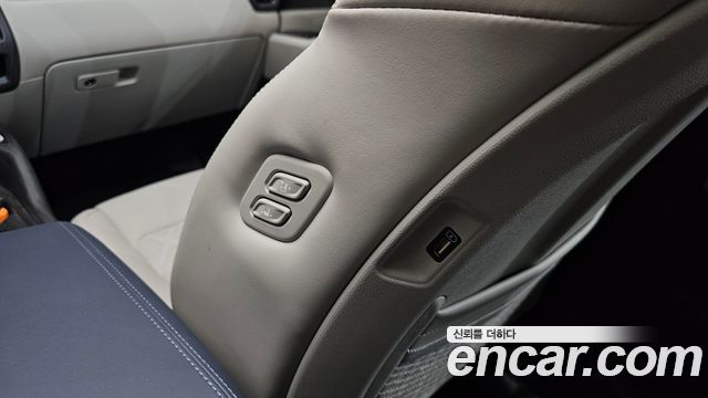 Kia Sorento 2022 — photo 36
