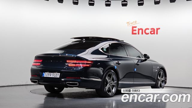 Genesis G80 2023 — photo 2