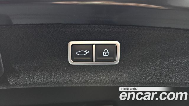 Genesis G80 2023 — photo 23