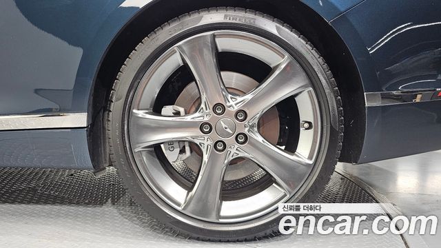 Genesis G80 2023 — photo 7