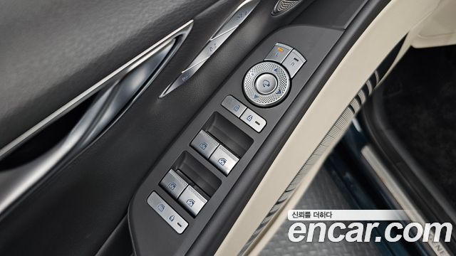 Genesis G80 2023 — photo 29