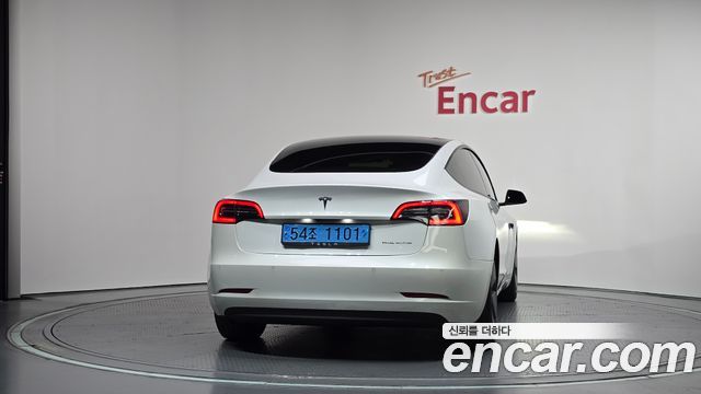 Tesla Model 3 2022 — photo 4