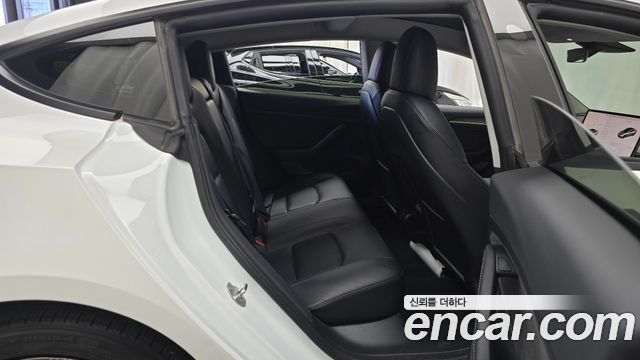 Tesla Model 3 2022 — photo 17