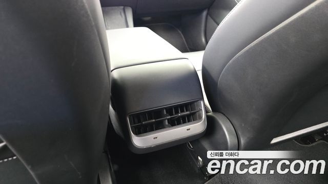 Tesla Model 3 2022 — photo 31