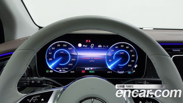 Mercedes-Benz EQE 2026 — photo 8